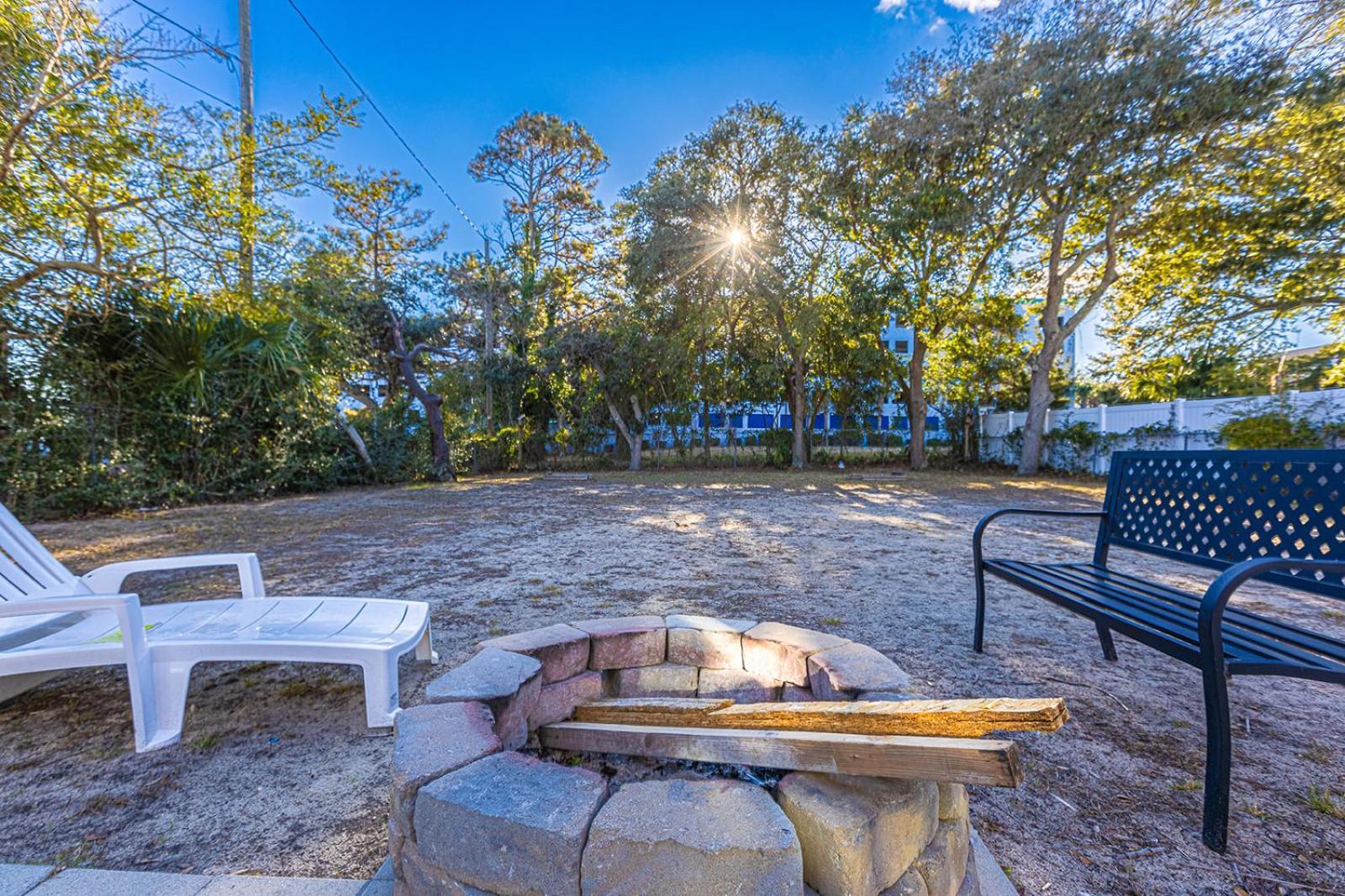Dazzling Centrally Located Ocean View W 2 Kings, Huge Private Yard, 2 Decks, Firepit, Bbq Myrtle Beach Exterior foto